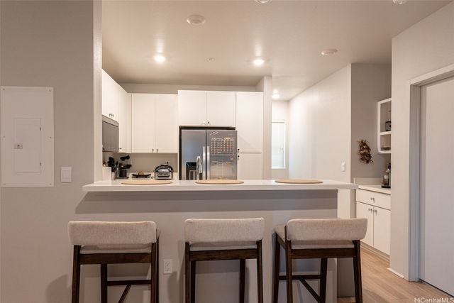 91-4099 Hikuono Street 218, Kapolei, HI 96707
