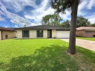 16734 Bougainvilla Lane, Friendswood, TX 77546