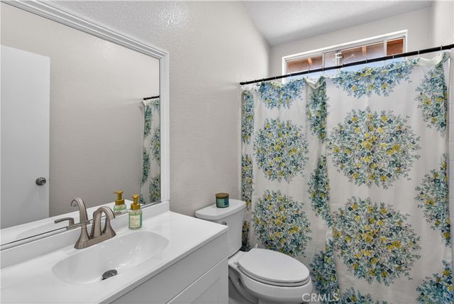 29115 Whitegate, Highland, CA 92346