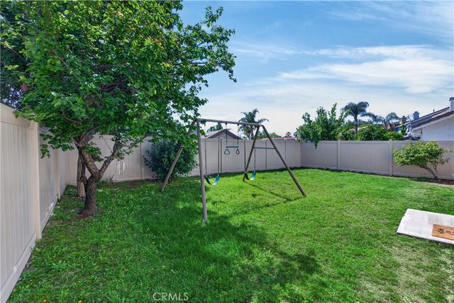 29115 Whitegate, Highland, CA 92346