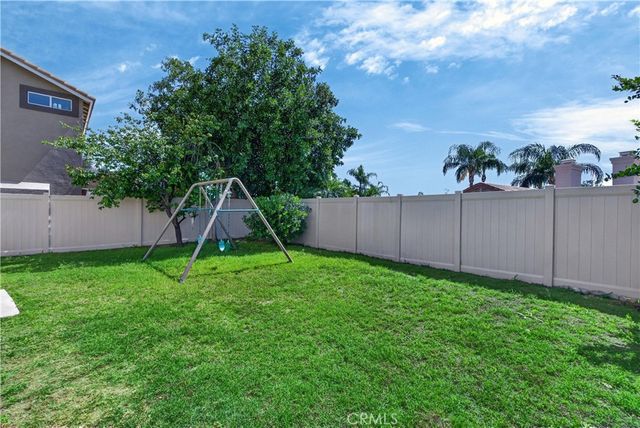 29115 Whitegate, Highland, CA 92346