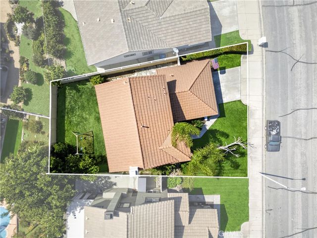 29115 Whitegate, Highland, CA 92346