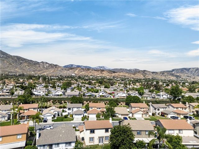 29115 Whitegate, Highland, CA 92346