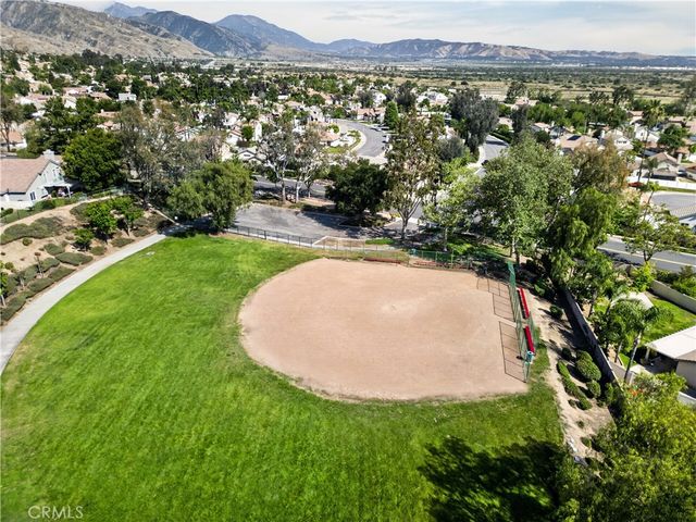 29115 Whitegate, Highland, CA 92346