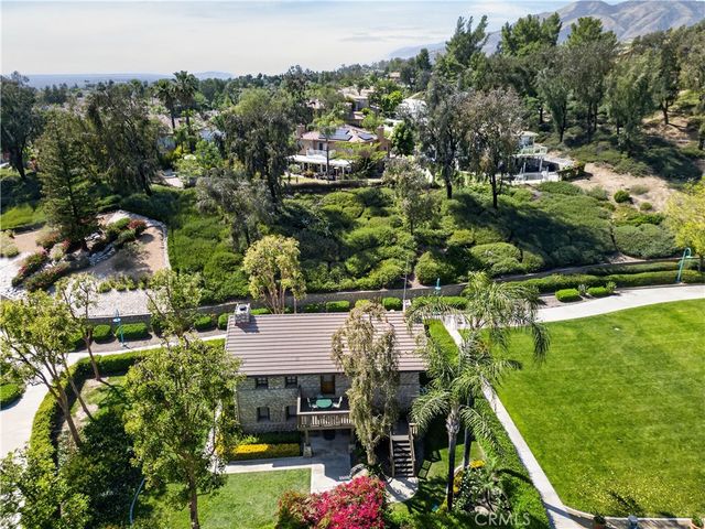 29115 Whitegate, Highland, CA 92346