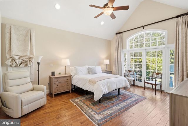 509 W MONTGOMERY AVE, Rockville, MD 20850