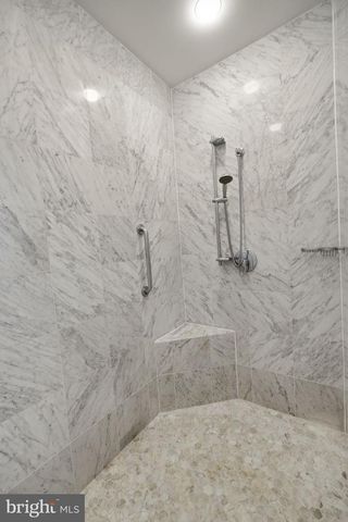 509 W MONTGOMERY AVE, Rockville, MD 20850