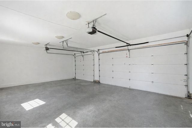 509 W MONTGOMERY AVE, Rockville, MD 20850