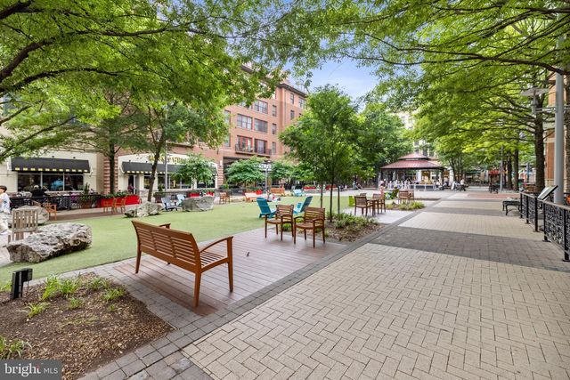 509 W MONTGOMERY AVE, Rockville, MD 20850