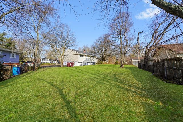 1764 ROSS CRES, Sauk Village, IL 60411