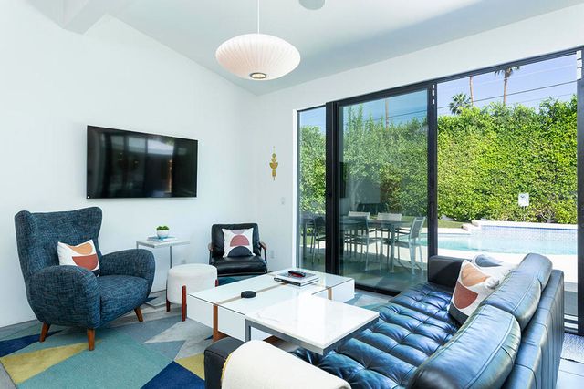 1650 E San Jacinto Way, Palm Springs, CA 92262