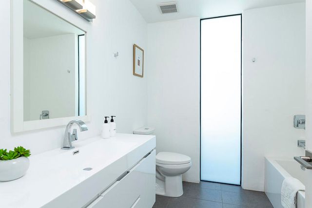 1650 E San Jacinto Way, Palm Springs, CA 92262