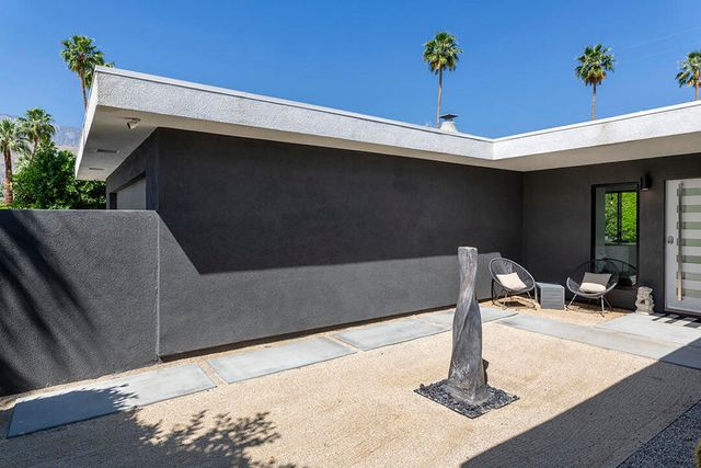 1650 E San Jacinto Way, Palm Springs, CA 92262