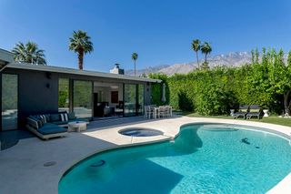 1650 E San Jacinto Way, Palm Springs, CA 92262