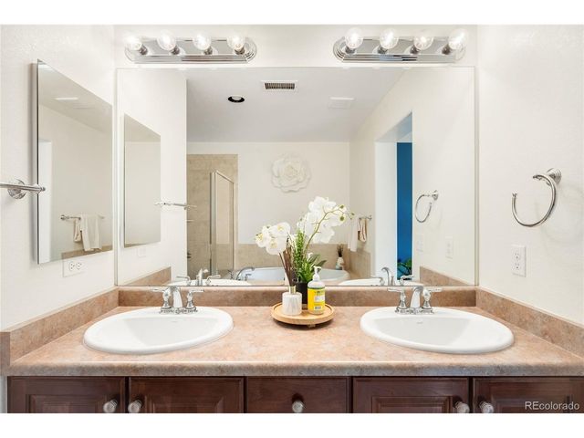 9354 Sori Ln, Littleton, CO 80126