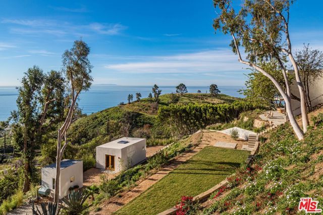 21812 Castlewood Drive, Malibu, CA 90265