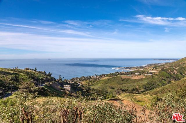 21812 Castlewood Drive, Malibu, CA 90265