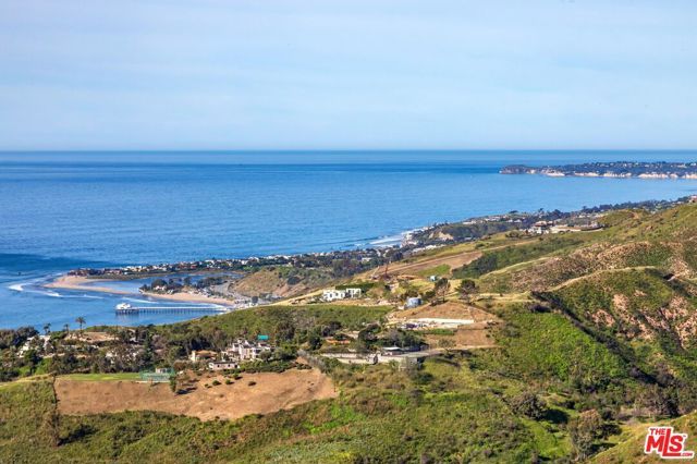 21812 Castlewood Drive, Malibu, CA 90265