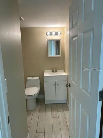 4131 DOLPHIN DRIVE 4131, Tampa, FL 33617