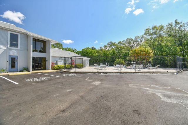 4131 DOLPHIN DRIVE 4131, Tampa, FL 33617