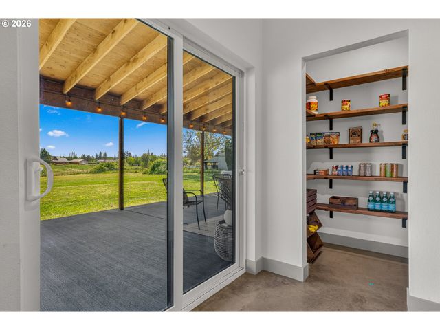 6738 Nw 271ST Ave, Hillsboro, OR 97124