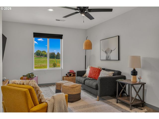 6738 Nw 271ST Ave, Hillsboro, OR 97124