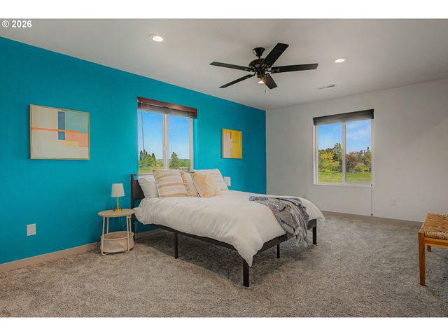 6738 Nw 271ST Ave, Hillsboro, OR 97124