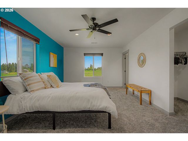 6738 Nw 271ST Ave, Hillsboro, OR 97124