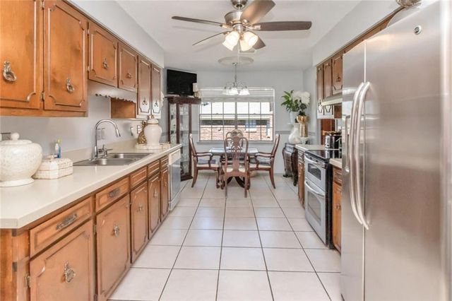 2820 Woodmill Lane, Mobile, AL 36695