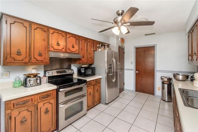 2820 Woodmill Lane, Mobile, AL 36695