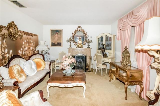 2820 Woodmill Lane, Mobile, AL 36695