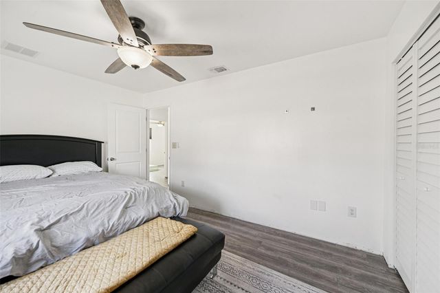 8635 CHESEBRO AVENUE, North Port, FL 34287