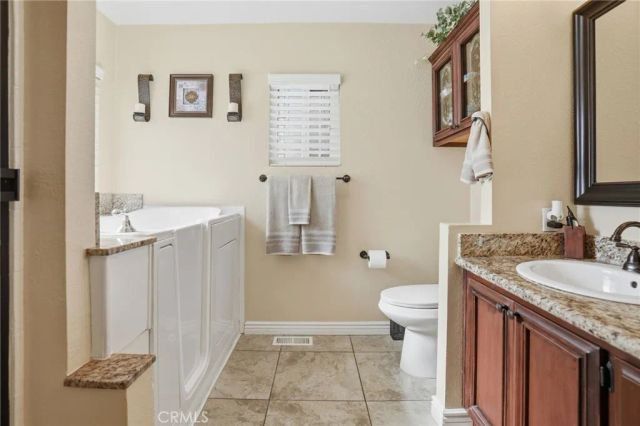 1481 Martinique Drive, Hemet, CA 92543