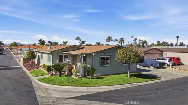 1481 Martinique Drive, Hemet, CA 92543