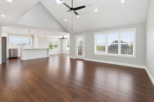 607 Shimmering Moon Drive, Somerset, KY 42503