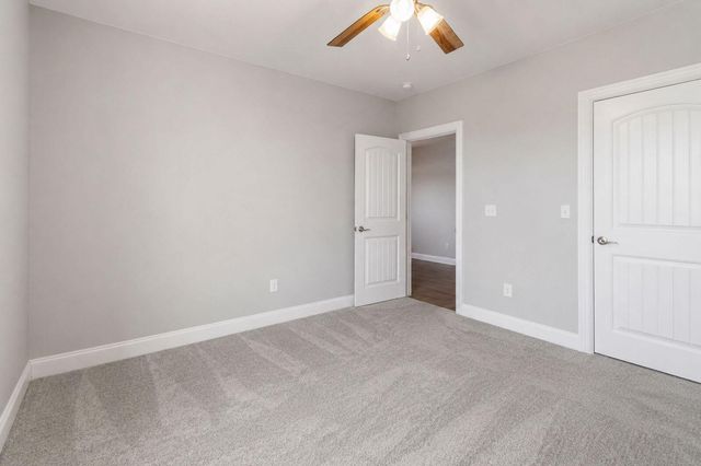 607 Shimmering Moon Drive, Somerset, KY 42503