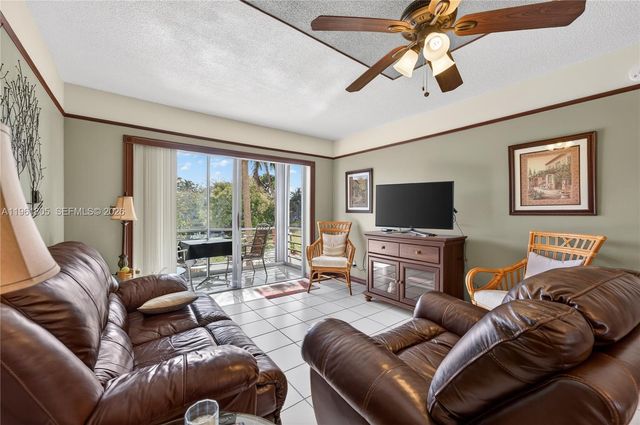 2800 NW 47th Terrace 205B, Lauderdale Lakes, FL 33313