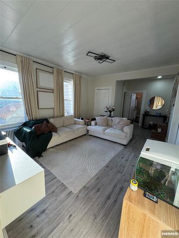 274 18th Street 278, Paterson, NJ 07524