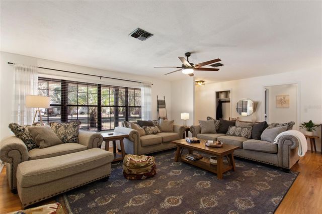 7853 ROLLING GROVE DRIVE E, Lakeland, FL 33810