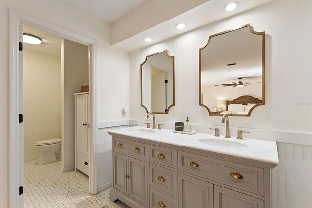 7853 ROLLING GROVE DRIVE E, Lakeland, FL 33810