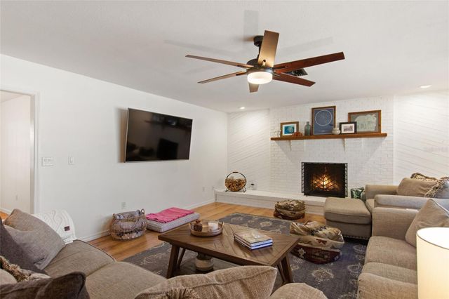 7853 ROLLING GROVE DRIVE E, Lakeland, FL 33810