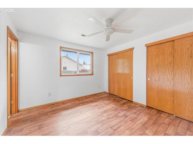 6658 Se GRACE St, Hillsboro, OR 97123