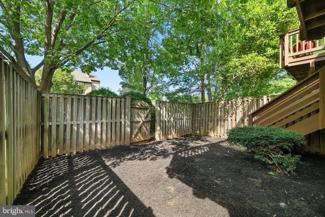 208 OCCOQUAN TER SW, Leesburg, VA 20175