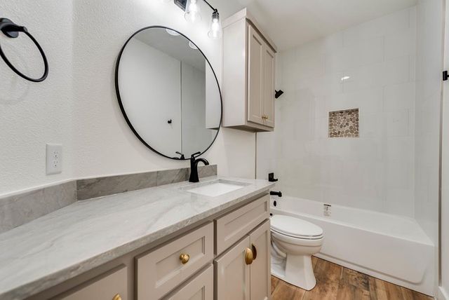 1813 N County Rd 1112, Midland, TX 79706