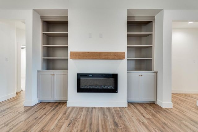 1813 N County Rd 1112, Midland, TX 79706