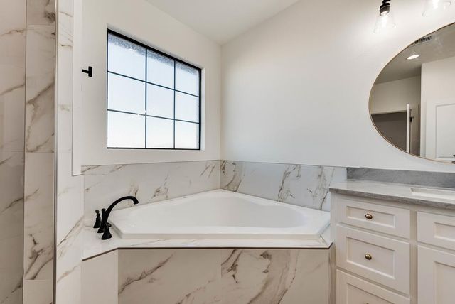 1813 N County Rd 1112, Midland, TX 79706