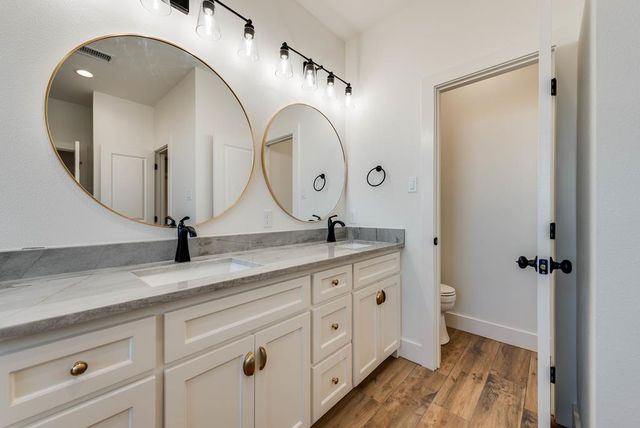 1813 N County Rd 1112, Midland, TX 79706