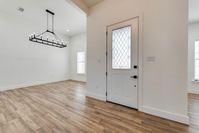 1813 N County Rd 1112, Midland, TX 79706