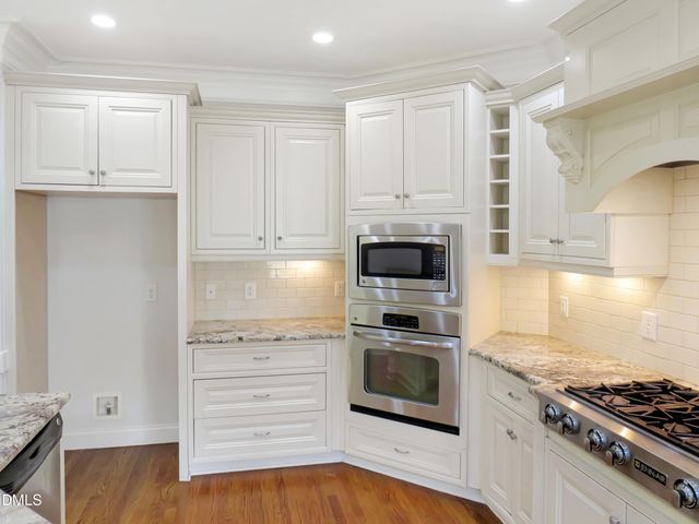 1605 Green Oaks Parkway, Holly Springs, NC 27540