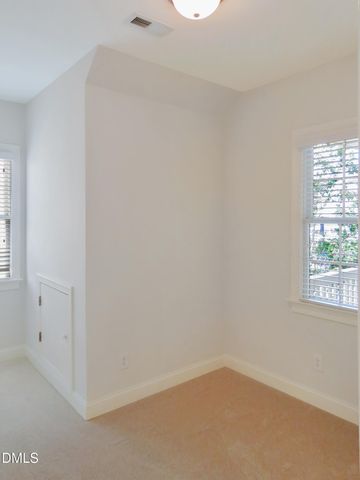 1605 Green Oaks Parkway, Holly Springs, NC 27540